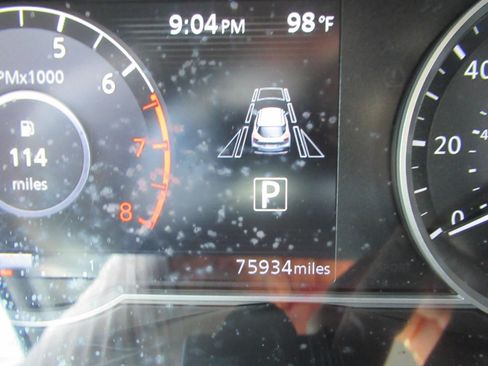 Used 2020 Nissan Kicks SR w/ SR Premium Package FWD image 28