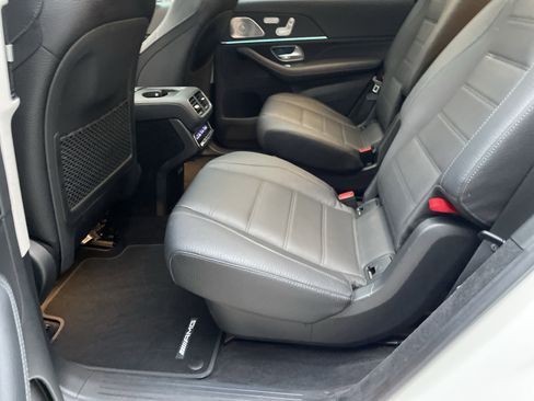 Certified 2023 Mercedes-Benz GLS 580 4MATIC image 40