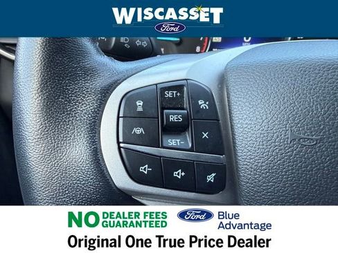 Certified 2022 Ford Explorer XLT w/ Equipment Group 202A image 18