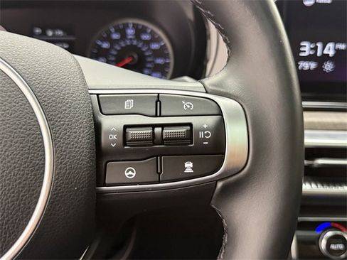 Used 2021 Kia K5 EX w/ EX Premium Package image 17