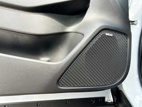 New 2025 Mitsubishi Outlander ES image 19