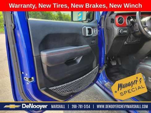 Used 2019 Jeep Wrangler Unlimited Rubicon AWD/4WD image 6
