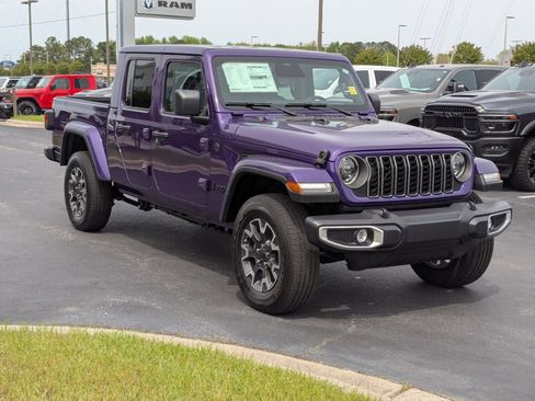 New 2026 Jeep Gladiator Sport AWD/4WD image 3
