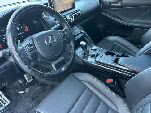 Certified 2022 Lexus IS 350 F Sport image 10
