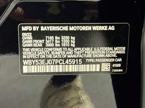Used 2023 BMW i7 xDrive60 w/ Executive Package 2 AWD/4WD image 34