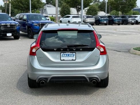Used 2018 Volvo V60 T5 Dynamic FWD image 6