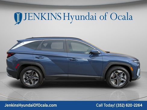 New 2026 Hyundai Tucson SEL FWD image 2