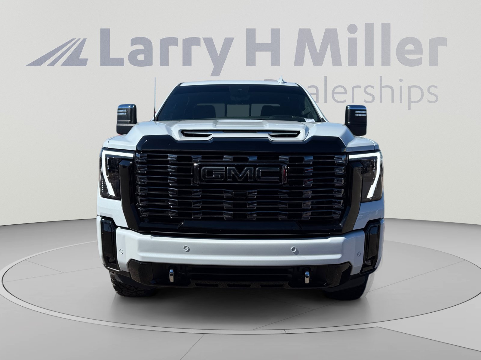 Used 2026 GMC Sierra 2500 Denali Ultimate AWD/4WD image 8