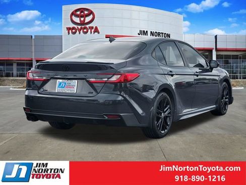 Used 2025 Toyota Camry SE w/ Multimedia Upgrade Package FWD image 6