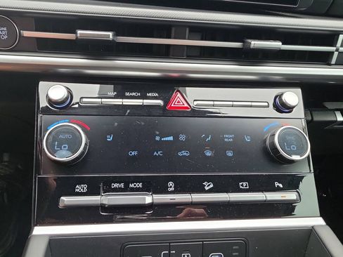 Certified 2026 Hyundai Santa Fe SEL w/ Tow & Go Package FWD image 22
