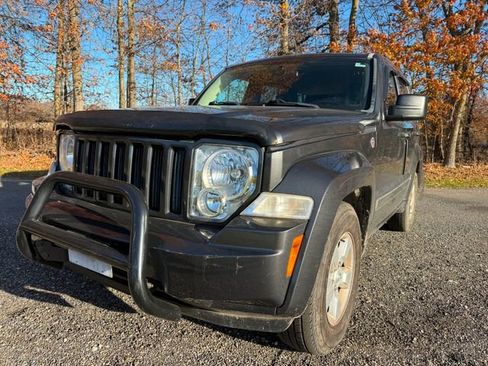 Used 2011 Jeep Liberty Sport w/ Popular Equipment Group image 1
