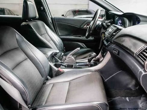 Used 2016 Honda Accord Sport image 15