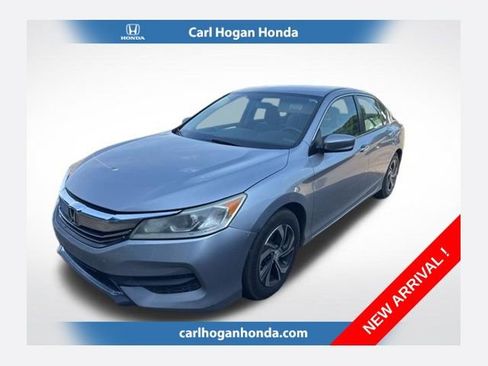 Used 2017 Honda Accord LX image 1