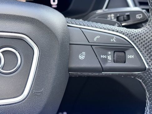 Used 2023 Audi SQ5 Premium Plus w/ Premium Plus Package image 15