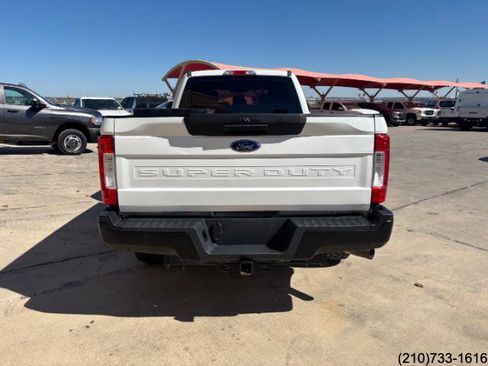 Used 2017 Ford F250 XL w/ Power Equipment Group image 6