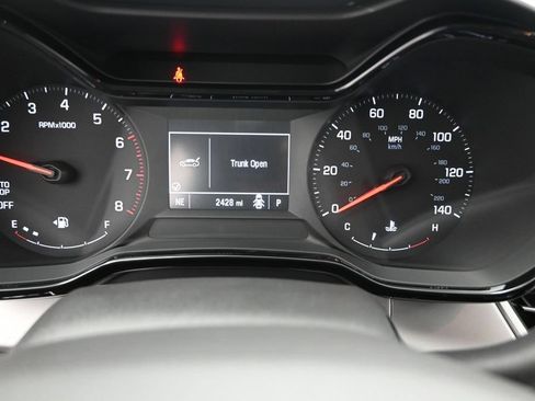 Used 2024 Chevrolet Trax LS w/ LS Convenience Package FWD image 25