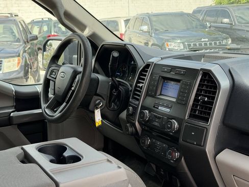 Used 2018 Ford F150 XLT w/ Trailer Tow Package AWD/4WD image 8