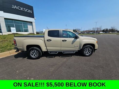 Used 2021 GMC Canyon AT4 w/ Trailering Package AWD/4WD image 9
