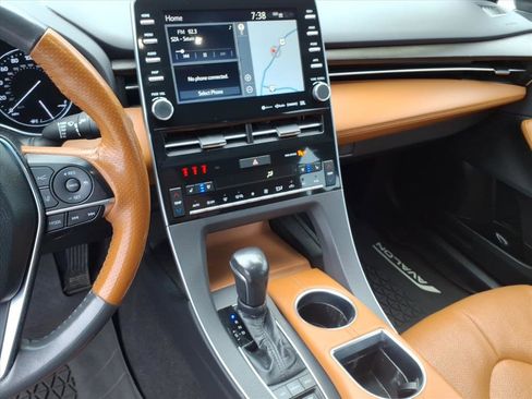 Used 2020 Toyota Avalon Limited w/ Advanced Safety Package FWD image 36