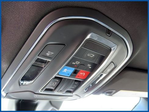 Certified 2023 Jeep Grand Cherokee Altitude AWD/4WD image 18