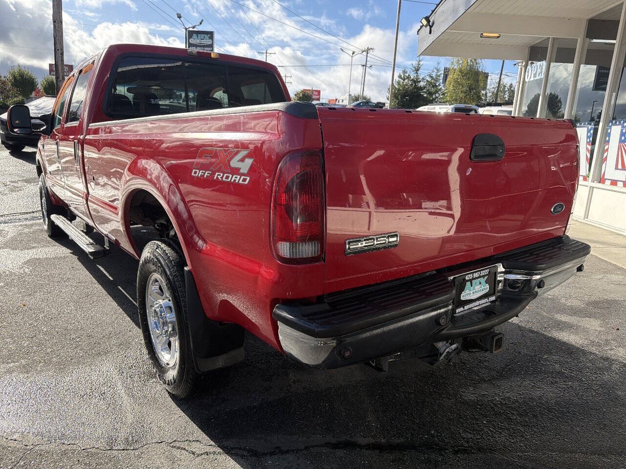 Used 2005 Ford F350 Lariat AWD/4WD image 4