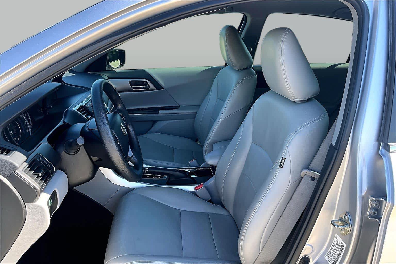 Used 2015 Honda Accord LX image 8