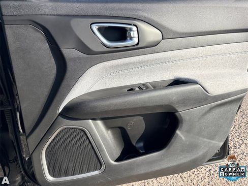 Certified 2022 Jeep Compass Latitude image 26