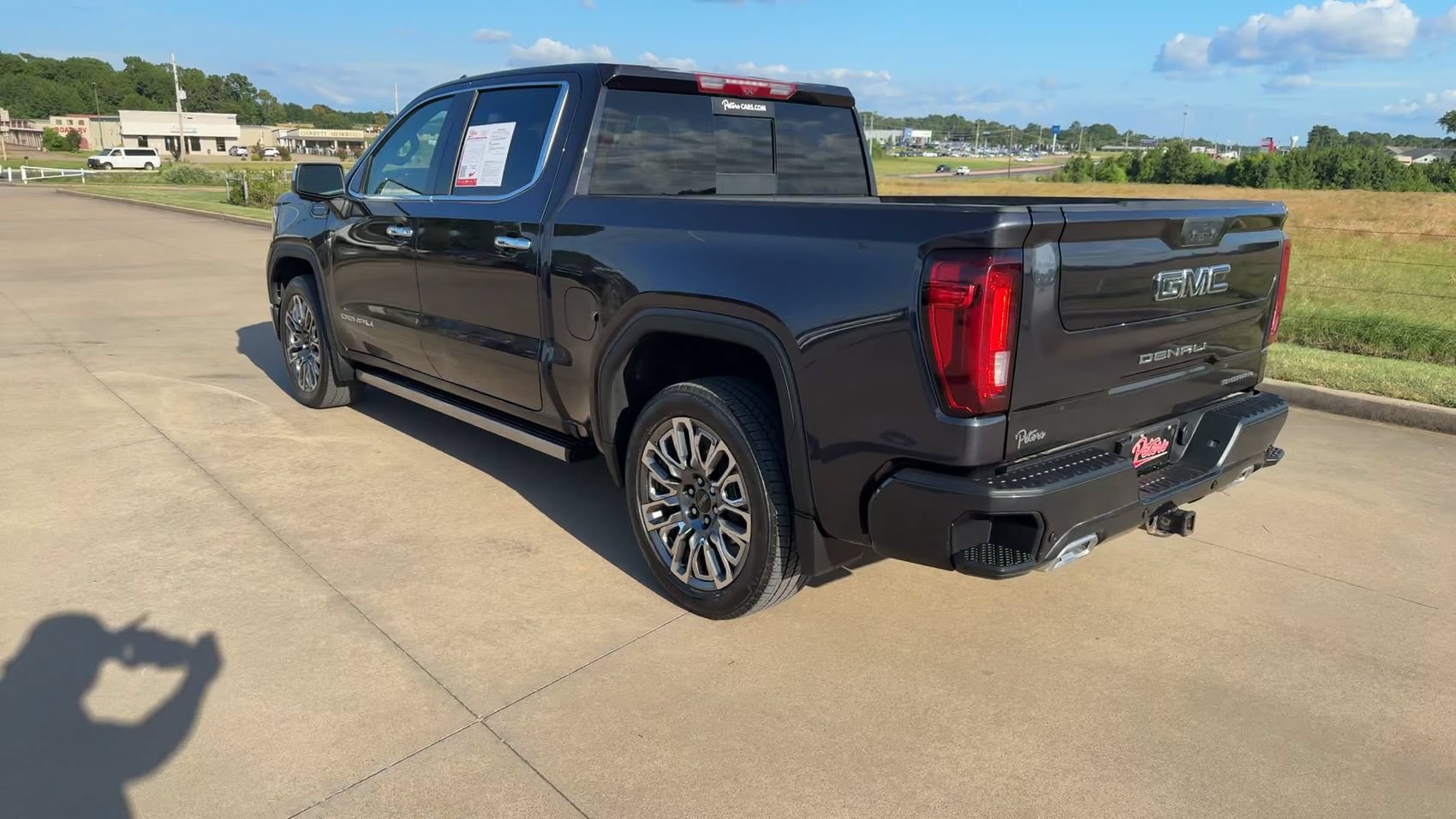 Used 2025 GMC Sierra 1500 Denali Ultimate AWD/4WD image 6
