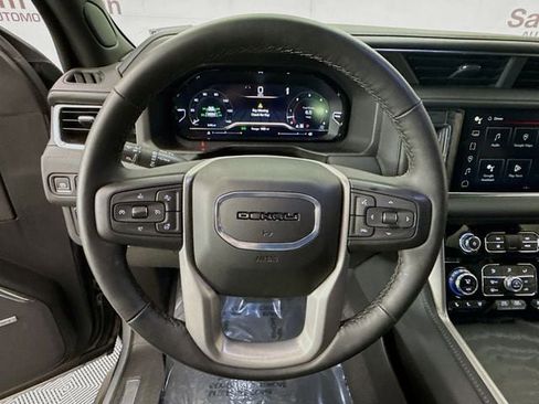 Used 2024 GMC Yukon Denali w/ Max Trailering Package image 12