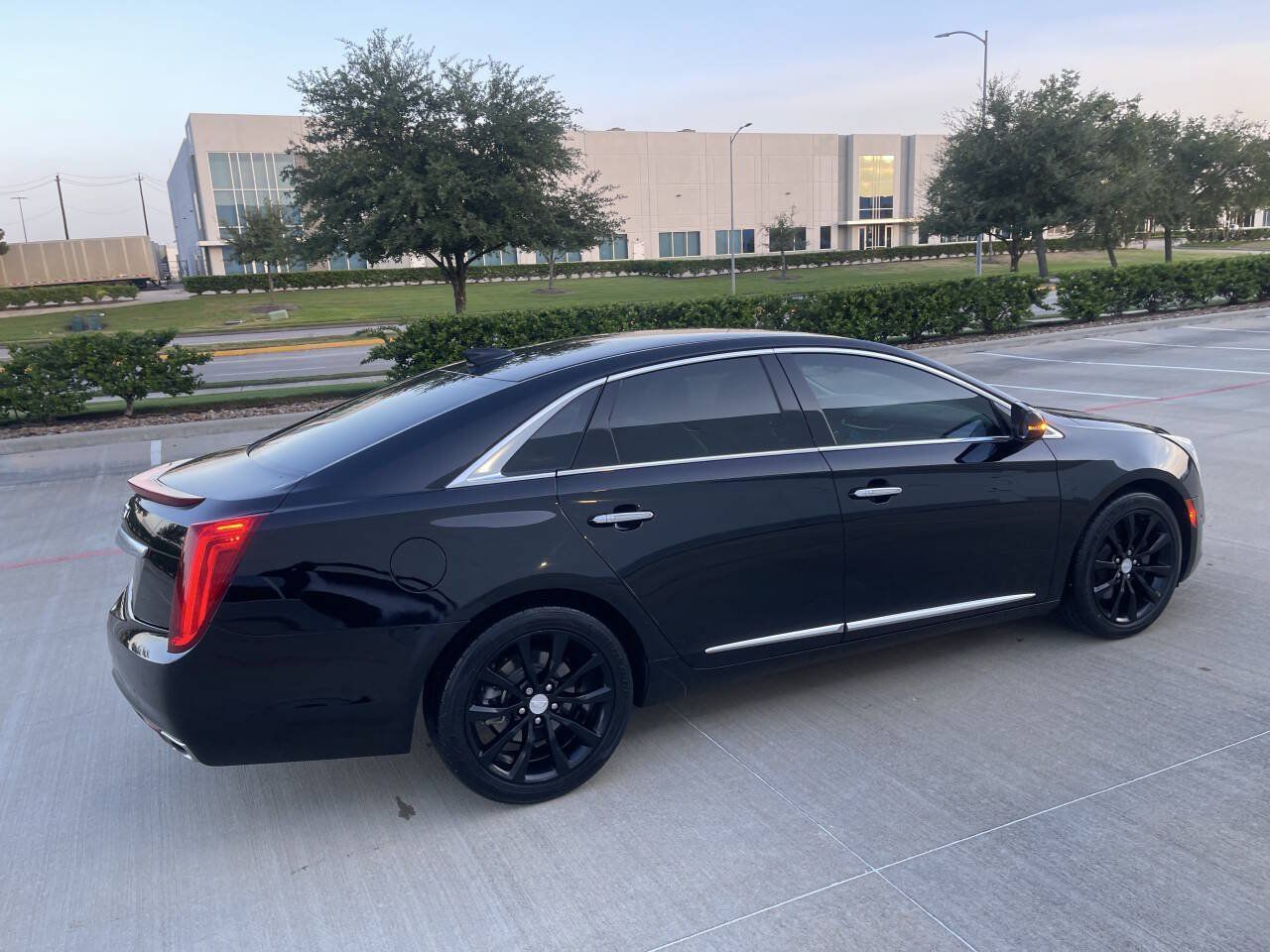 Used 2016 Cadillac XTS Luxury w/ Driver Awareness Package FWD image 25