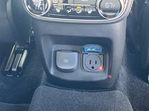 Used 2023 Genesis GV80 3.5T w/ Advanced Package image 18