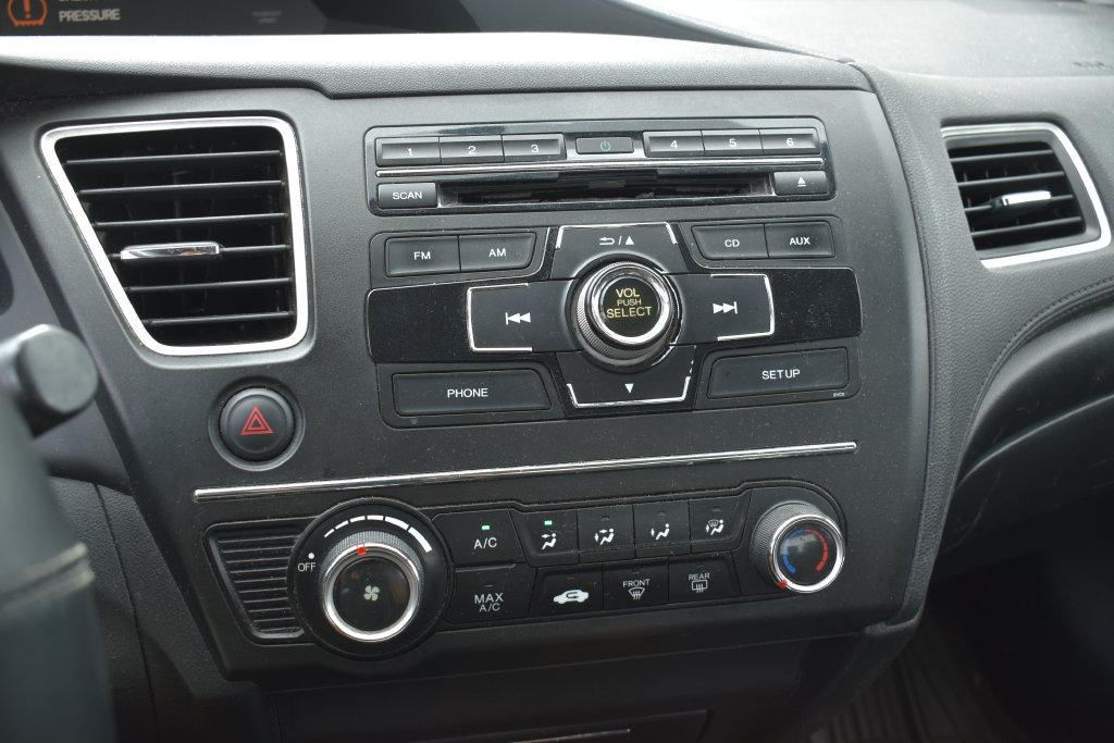 Used 2014 Honda Civic LX image 9