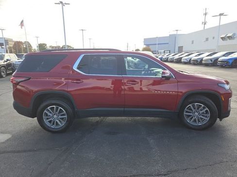Used 2024 Chevrolet Traverse LT w/ LPO, Floor Liner Package image 17