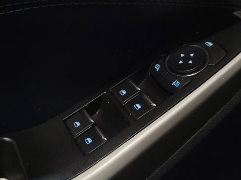 Used 2022 Ford Explorer XLT w/ Class IV Trailer Tow Package image 27