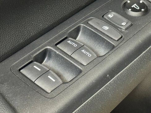 Used 2023 Honda CR-V Sport image 11