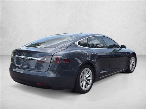 Used 2017 Tesla Model S 100D AWD/4WD image 5