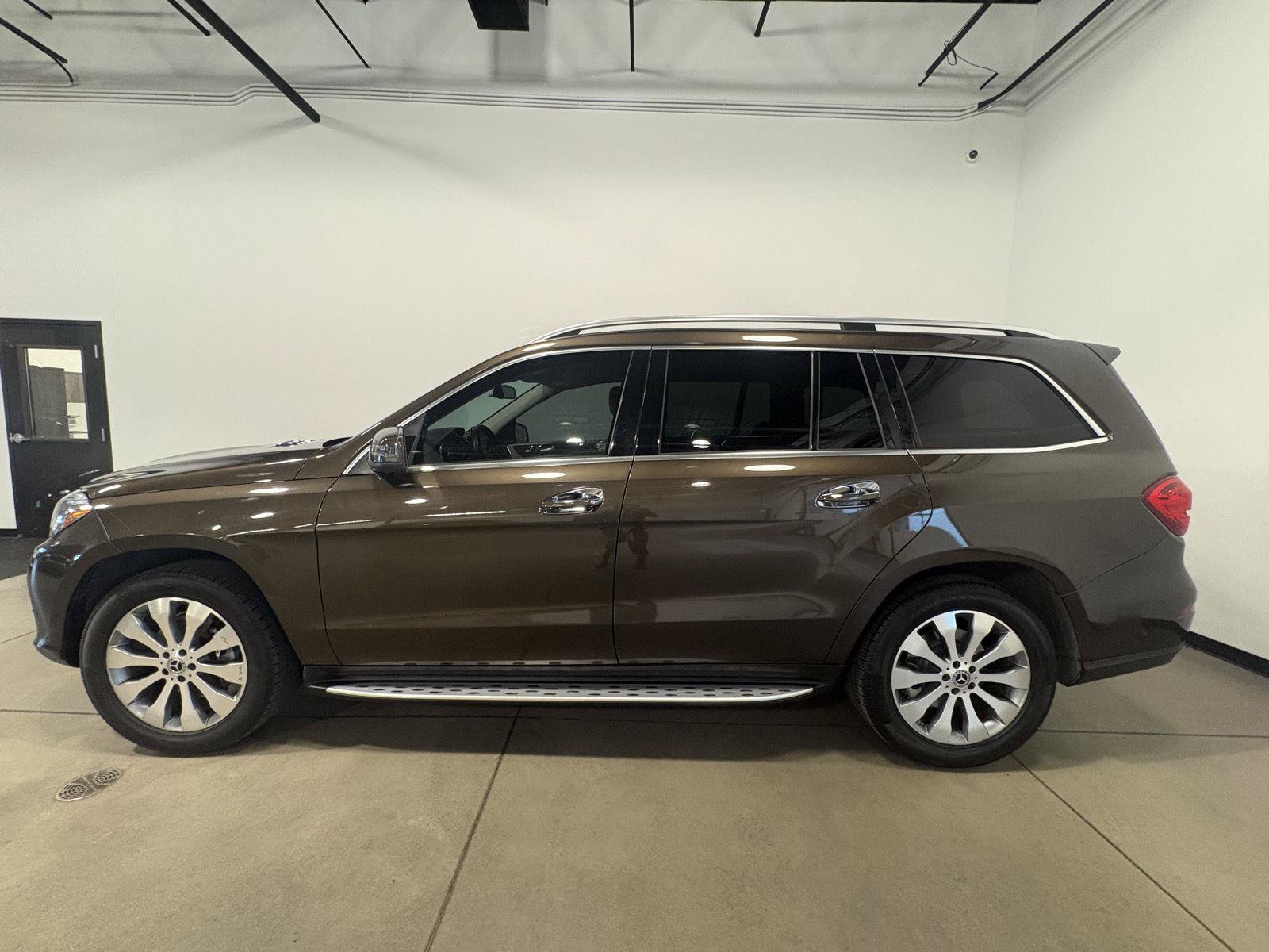Used 2017 Mercedes-Benz GLS 450 4MATIC image 6