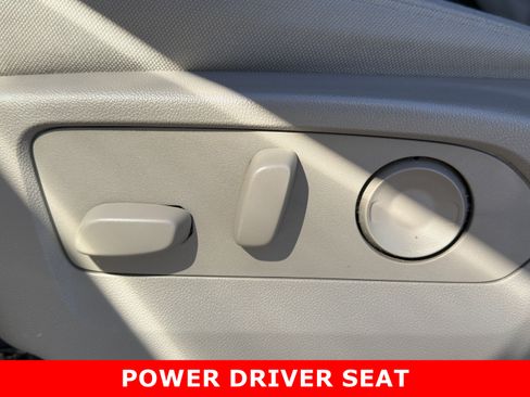 Certified 2024 Chevrolet Silverado 1500 LT Trail Boss w/ Convenience Package II image 18