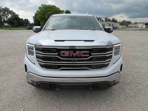 New 2026 GMC Sierra 1500 SLT w/ SLT Premium Plus Package AWD/4WD image 13