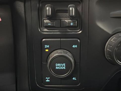 Used 2023 Ford F250 XL AWD/4WD image 29