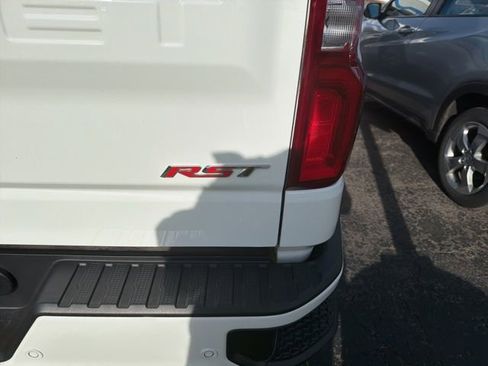 Used 2021 Chevrolet Silverado 1500 RST AWD/4WD image 6