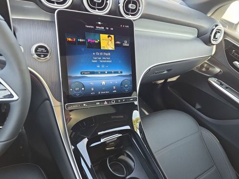 New 2026 Mercedes-Benz GLC 300 4MATIC image 20