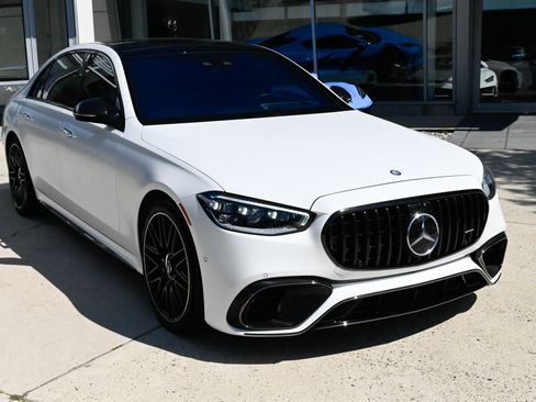 Used 2024 Mercedes-Benz S 63 AMG S image 3