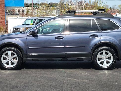 Used 2014 Subaru Outback 2.5i Limited AWD/4WD image 9