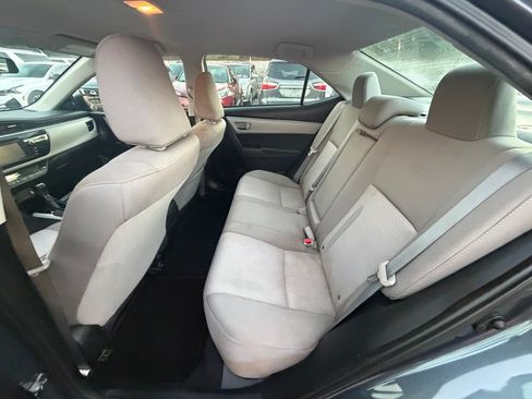 Used 2015 Toyota Corolla LE FWD image 10