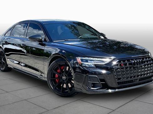 Used 2022 Audi S8 w/ S8 Executive Package AWD/4WD image 3
