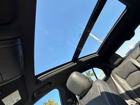 Used 2022 Cadillac XT4 Sport image 18