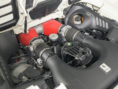 Used 2015 Ferrari 458 Spider RWD image 76