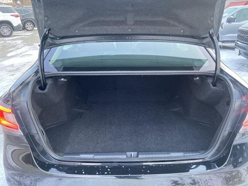 Used 2022 Subaru Legacy Limited image 26