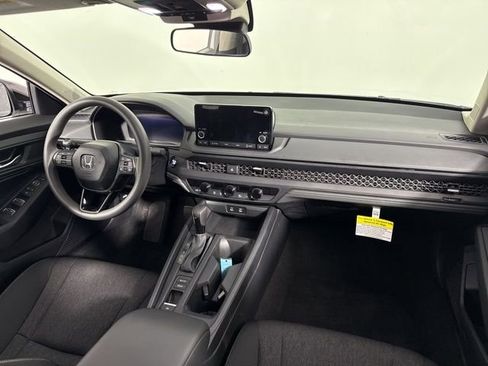 Used 2025 Honda Accord SE image 22